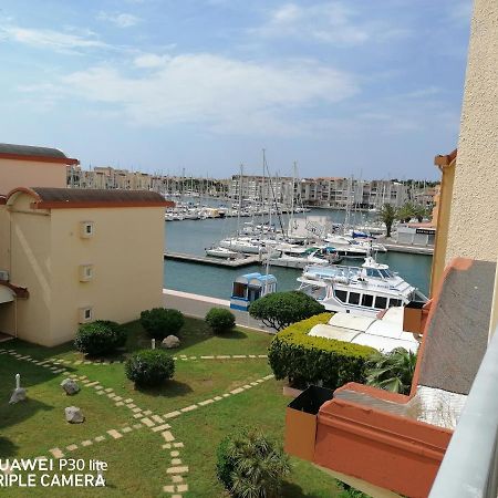 Appartement Sur le port, studio avec vue sur la marina à Gruissan Extérieur photo
