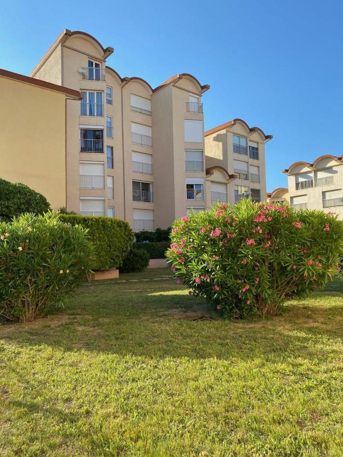 Appartement Sur le port, studio avec vue sur la marina à Gruissan Extérieur photo
