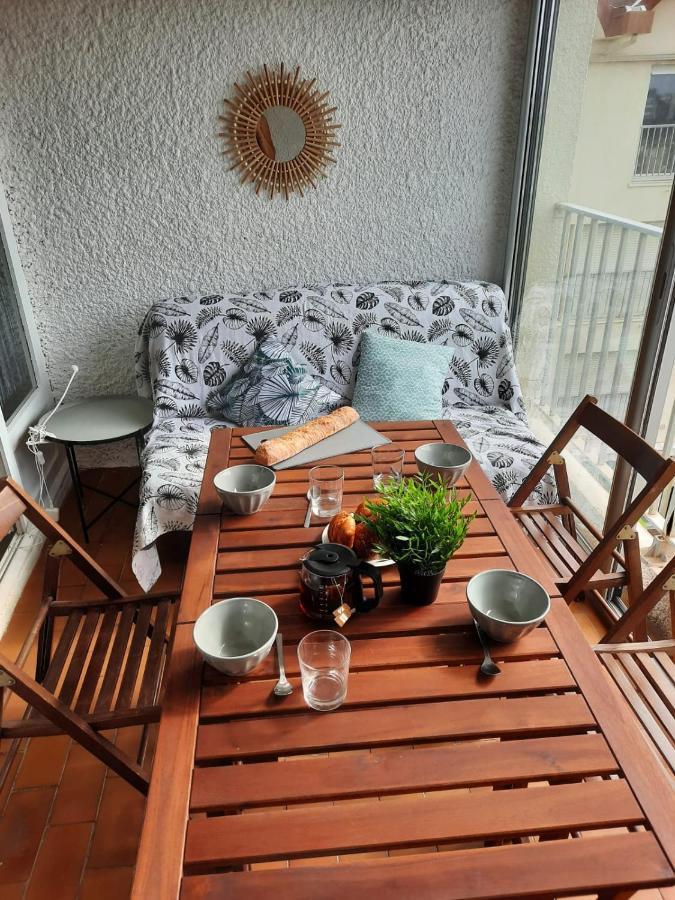 Appartement Sur le port, studio avec vue sur la marina à Gruissan Extérieur photo